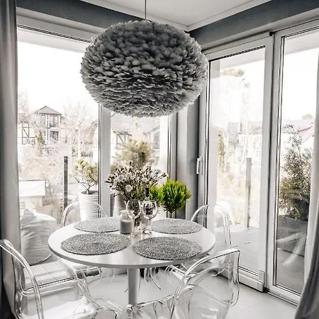 Apartament Gray Apartment *